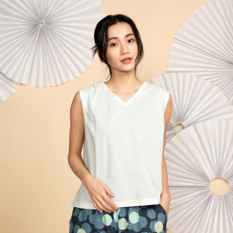 浮游V領無袖上衣_流翠 - 背心/無袖上衣 - 棉．麻 白色