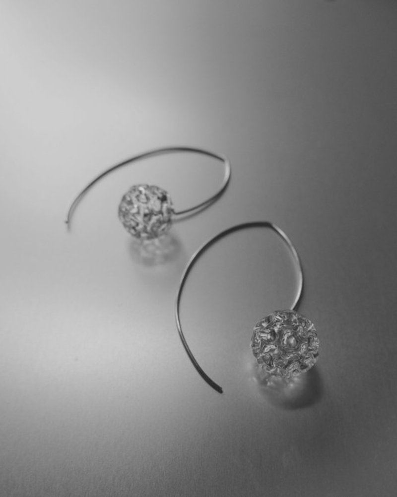 Dentelle sphere Earring SV - ピアス・イヤリング - ガラス 透明