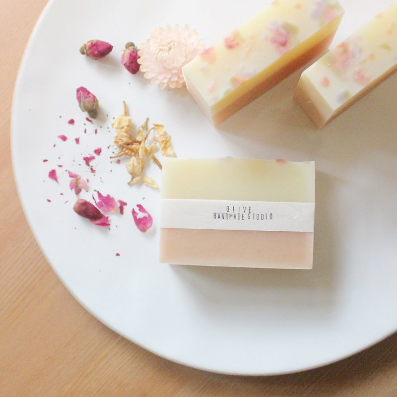 Blossom Bar Soap - Soap - Other Materials Pink