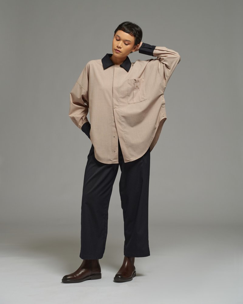 Unisex: The Batwing Shirt (Taupe) - 女襯衫 - 環保材質 卡其色