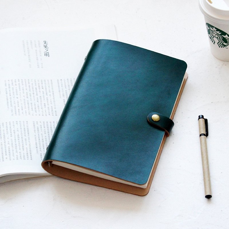 Dark green uniform dyeing A5 A6 A7 loose-leaf notebook handbook diary diary leather notepad - สมุดบันทึก/สมุดปฏิทิน - หนังแท้ สีเขียว