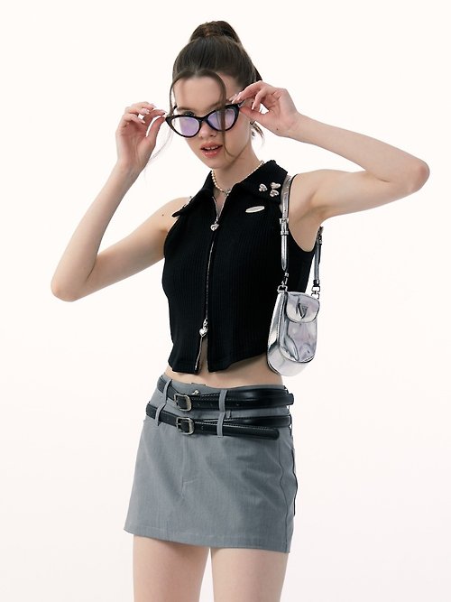 SERIOUS ZIZIFEI ziziFei春夏季美式復古設計感外穿拉鏈無袖上衣polo領針織背心女