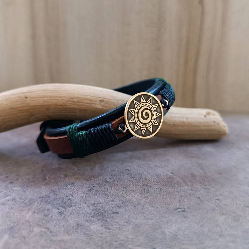 中性科魯螺旋皮革手環 波利尼西亞護身符新生 - 手鍊/手環 - 真皮 黑色