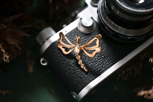 星期天古董飾品/雜貨 【老飾品/西洋老件】美國AVON金色蜻蜓造型 老胸針