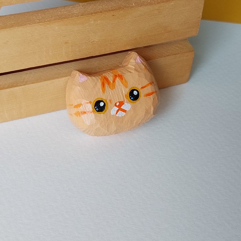 Hand-carved/painted wooden fridge magnet -- Orange tabby cat - Other - Wood Orange