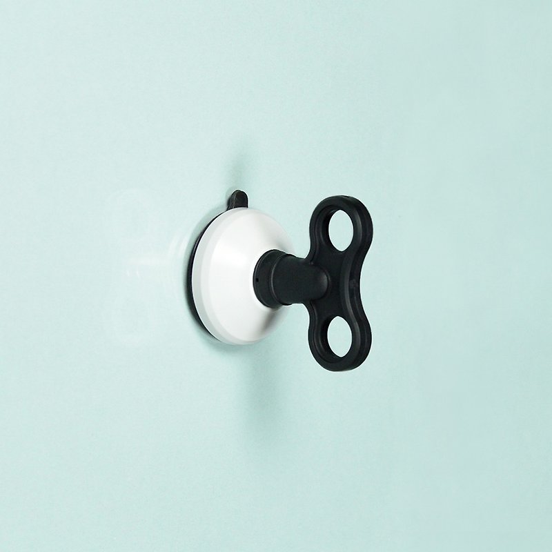 dipper strong suction cup wall mount (middle) single entry-black and white - Storage - Plastic Black