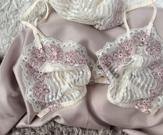 set (bra + underwear) basic see-through red trim cream