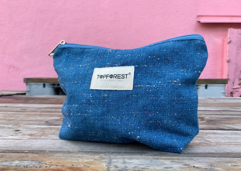 Elegant and Artistic Style - Light Blue Denim Makeup Pouch - กระเป๋าเครื่องสำอาง - ผ้าฝ้าย/ผ้าลินิน สีน้ำเงิน