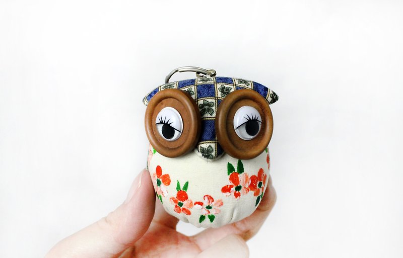 Straps / key ring / doll / limited edition hand-painted owl totem / blue - Keychains - Cotton & Hemp Blue