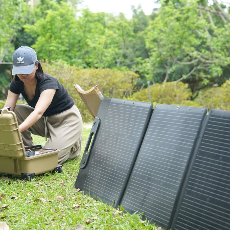 ROOMMI 200W solar charging panel set - ที่ชาร์จ - วัสดุอื่นๆ สีดำ