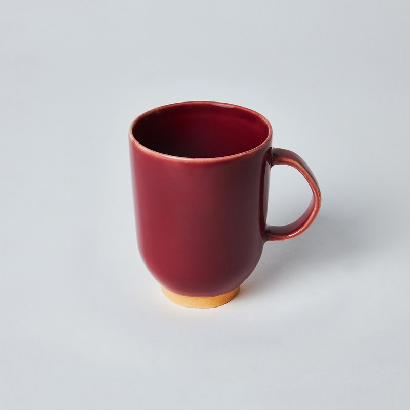 KOGA │ Ceramic Mug (Sheh-Shing Red) - Mugs - Pottery Red