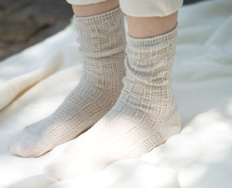 Organic Cotton＆Linen レース編みソックス【グレーベージュ】 - 女款休閒鞋 - 棉．麻 