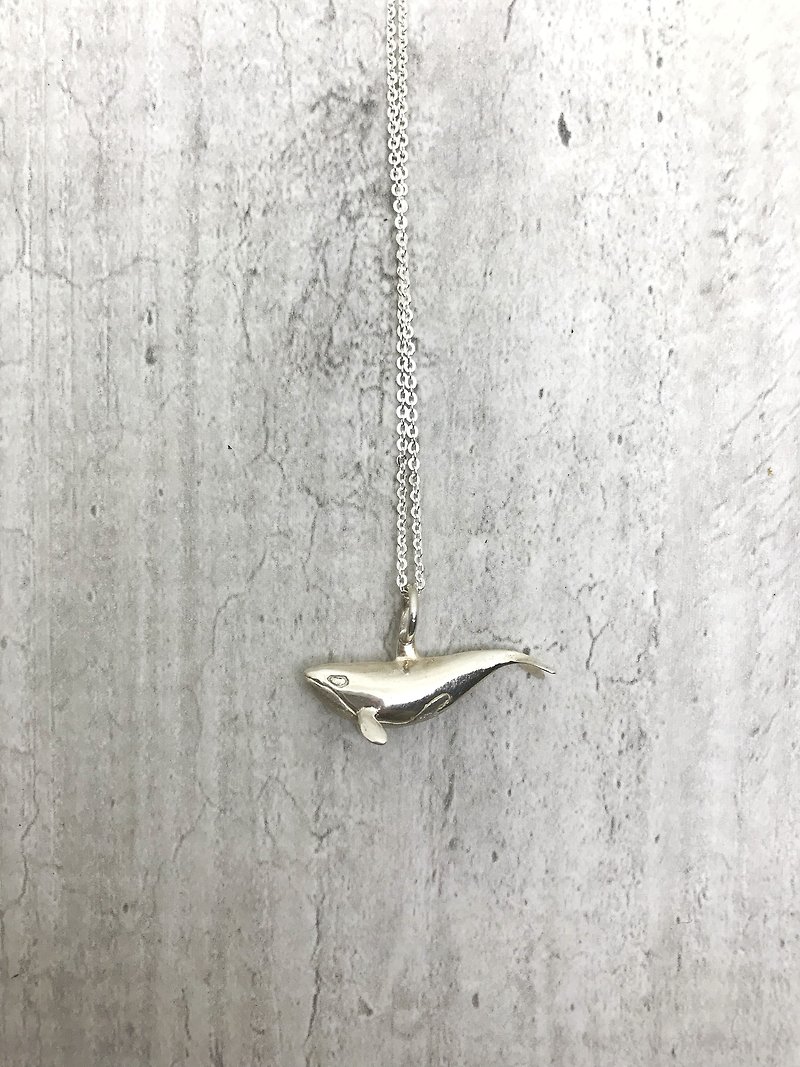 The small world of the sea. Killer whale necklace. Orca. 925 sterling silver. sterling silver