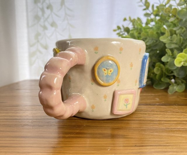 Cute cloud-shaped handmade ceramic mug. - Shop cher's pottery Cups - Pinkoi