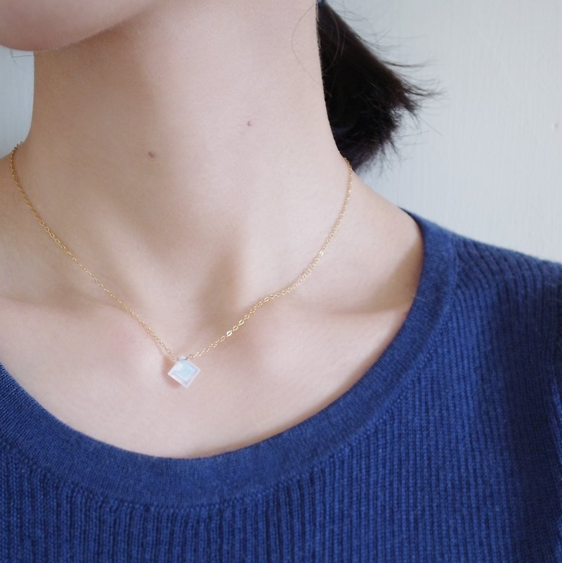 14KGF Moonstone × Herkimont Crystal Magic Blue Natural Stone Necklace / Clavicle Chain - Collar Necklaces - Gemstone Transparent