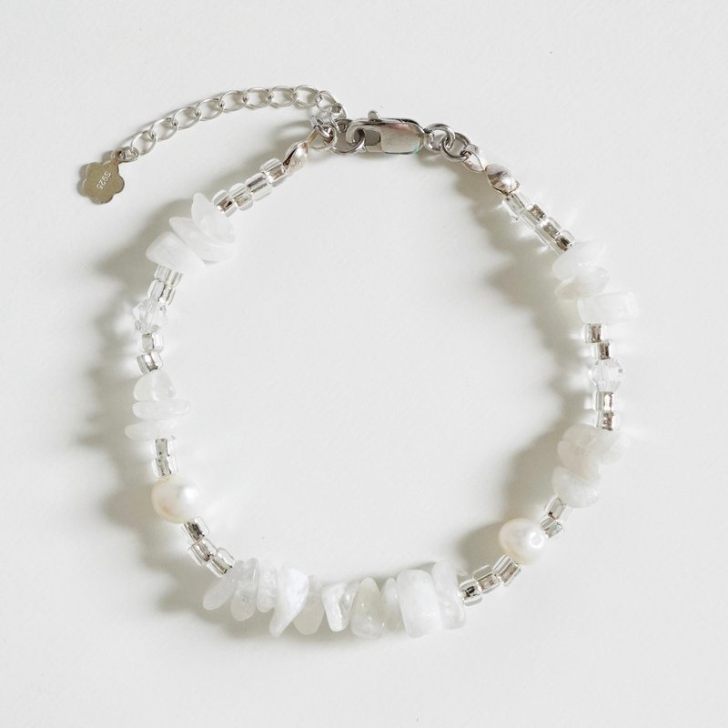 Lily Valley Moonlight | Handmade Beaded Bracelet - Bracelets - Semi-Precious Stones White