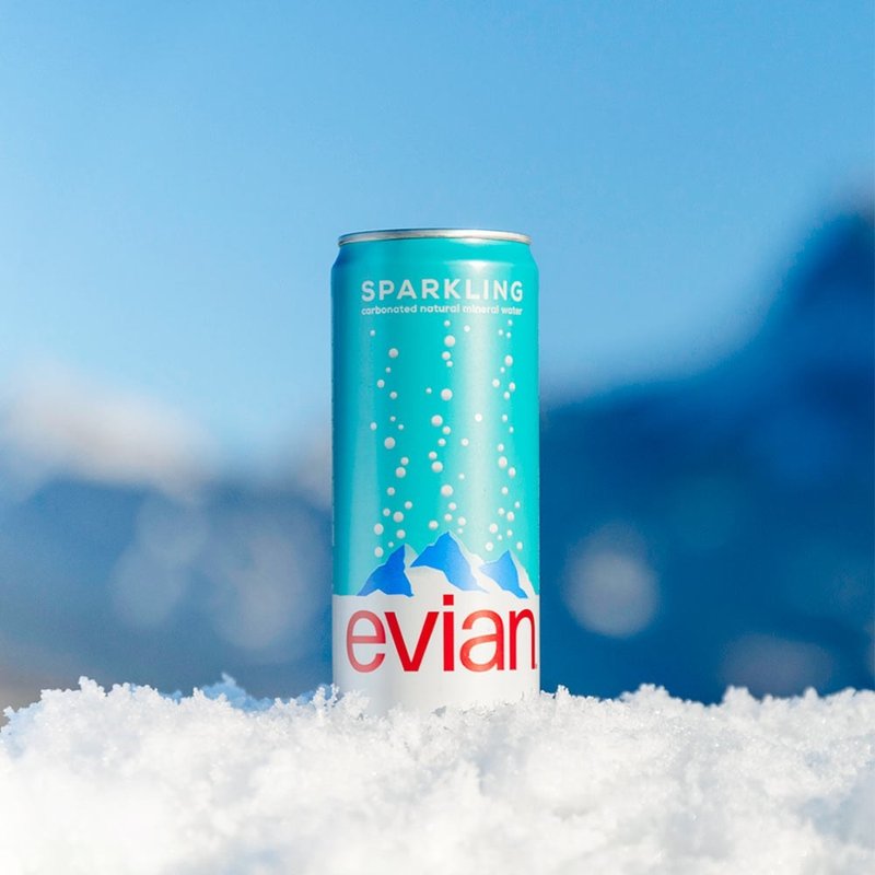 【４瓶只要２００元】法國 evian 依雲氣泡礦泉水 330ml - 養生/保健食品/飲品 - 其他材質 
