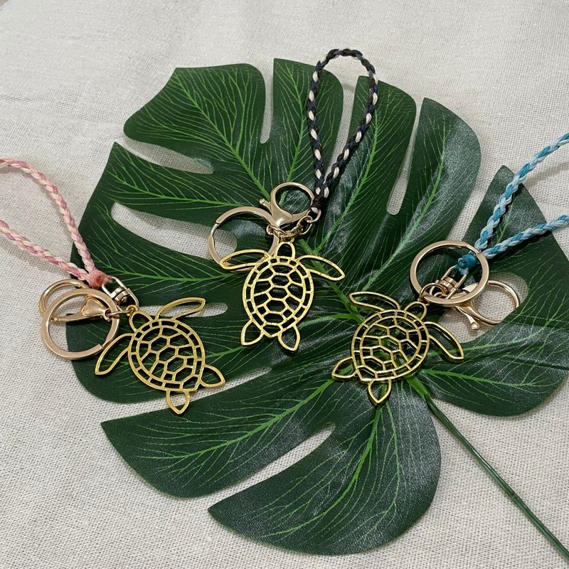 Turtle kumihimo keychain/ Wax rope braided/alloy material/turtle shape/keychain/Xiao Liuqiu - ที่ห้อยกุญแจ - โลหะ 