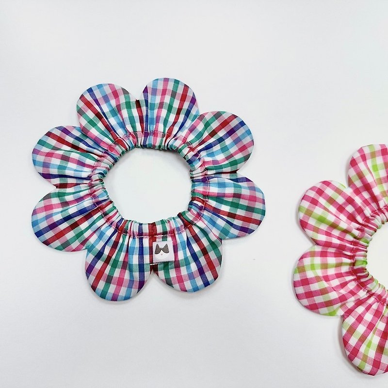 Handmade special large intestine wreath with colorful plaid pattern is now on sale - ปลอกคอ - ผ้าฝ้าย/ผ้าลินิน 