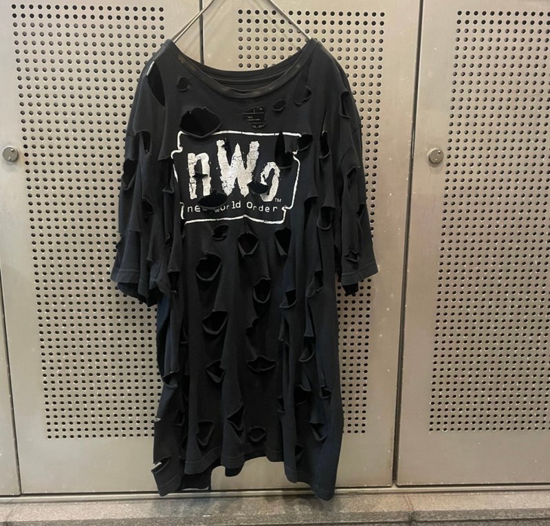 ダメージTシャツ - 女 T 恤 - 棉．麻 