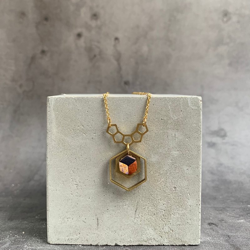 Hive necklace-honeycomb shape leather necklace - สร้อยคอ - หนังแท้ หลากหลายสี