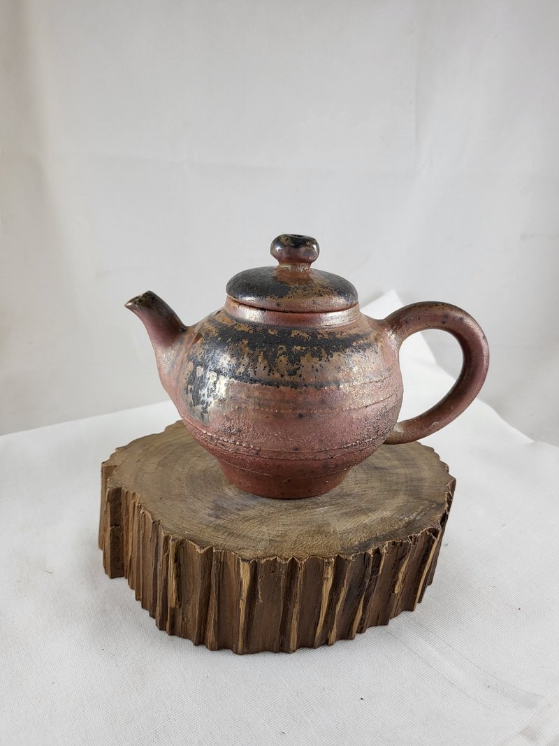 Wood-fired seven-day-burning teapot with jumping knife pattern - Teapots & Teacups - Pottery Brown