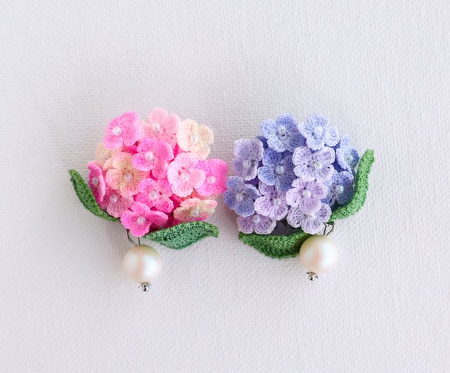 Handmade crochet pins. Ziyang - Shop WIJ Handmade Crafts & Embroidery  Brooches - Pinkoi