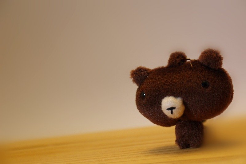 Bucute wipes the phone screen┃Brown bear phone strap┃with earphone plug┃gift - Charms - Polyester Brown