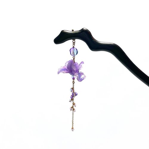 レジン＊りすちゃん Xmas フラワー ヘアゴム⟡.·*. レジン＊りすちゃん