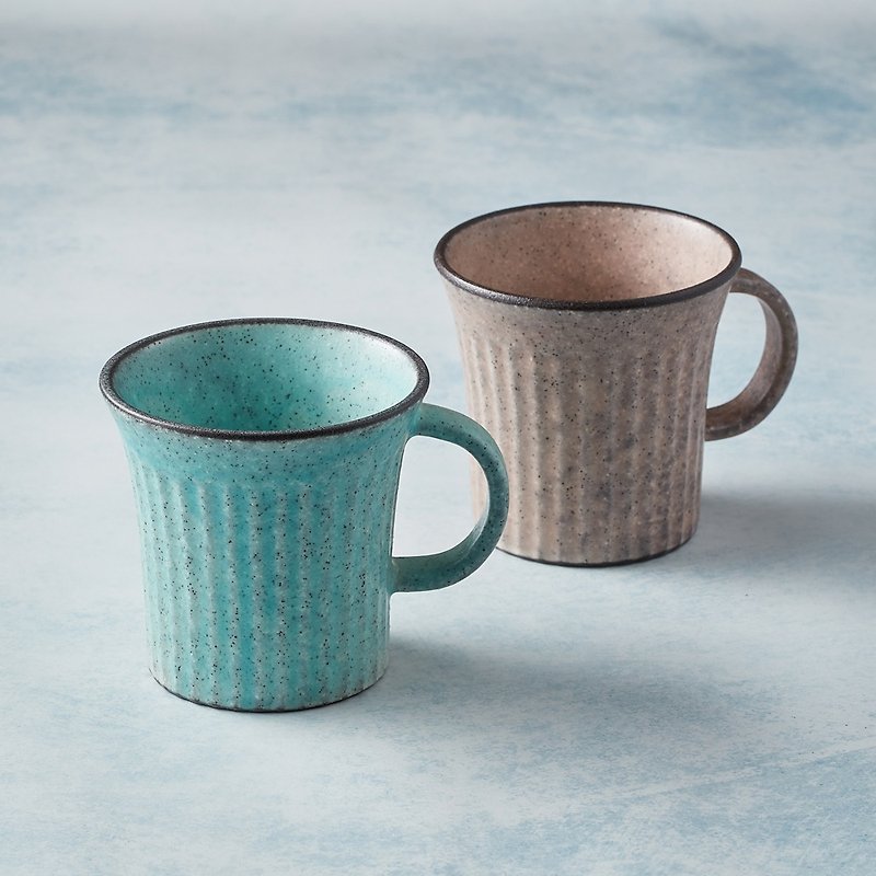 There is a kind of creativity-Japanese Mino ware-Classical carved coffee cup-Pair of cups (2 pieces) - แก้วมัค/แก้วกาแฟ - ดินเผา หลากหลายสี