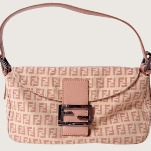 激レア 定価30万超 FENDI ヴィンテージ レザージャケット ピンク ∞直営買付∞ミュウミュウ ヴィンテージ風レザージャケット