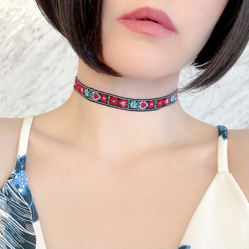 Meeting in the eyes Flower Tyrolean tape choker SV090 - Chokers - Polyester Blue