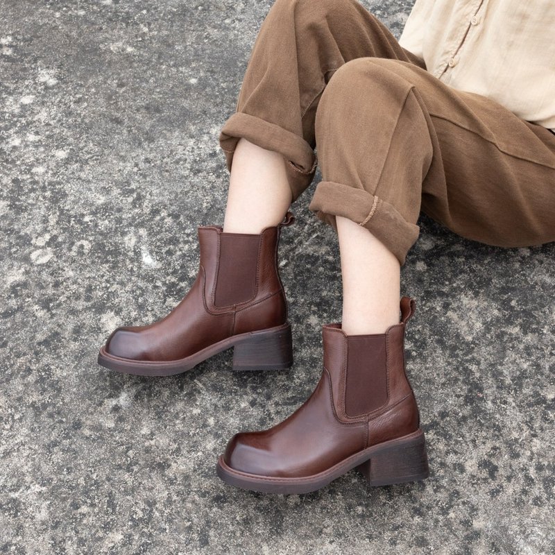 Chelsea boots women's retro ankle boots elasticated toe rubbed color - รองเท้าบูทสั้นผู้หญิง - หนังแท้ สีดำ