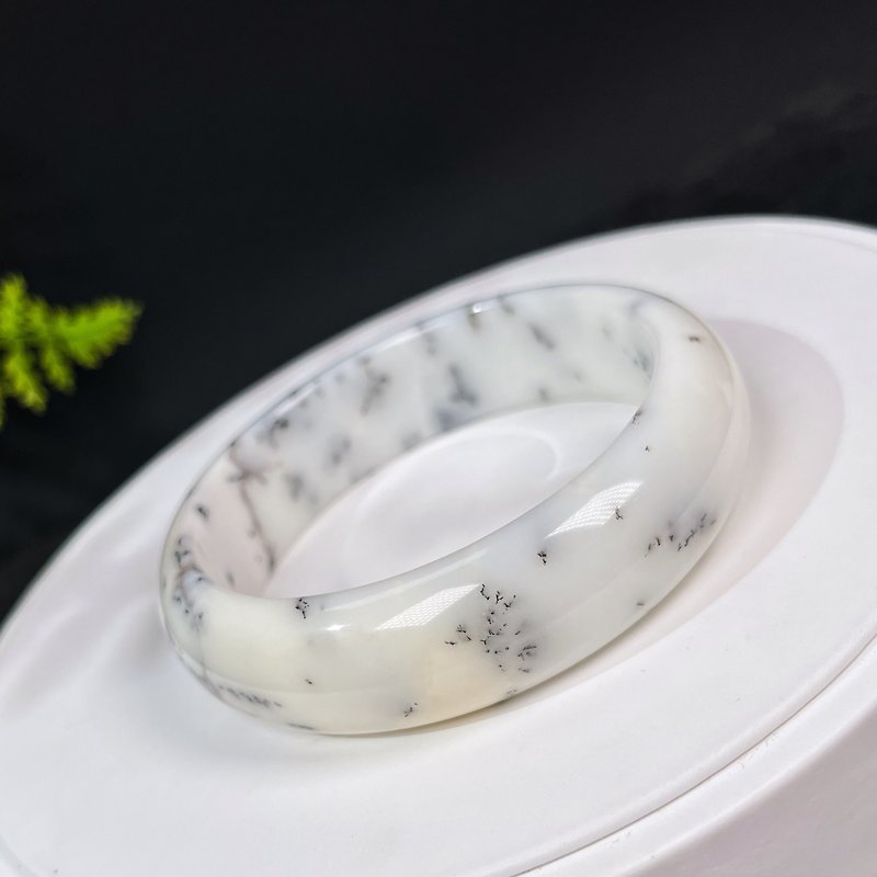 Unique dense opal bracelet 60MM jade high porcelain floating black branch pattern opal bracelet imagination creativity