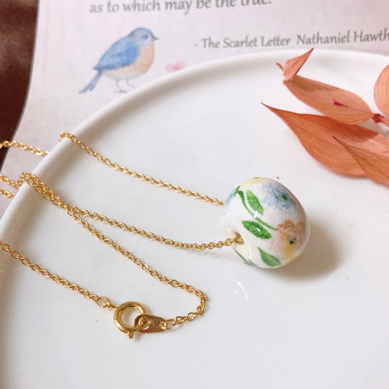 【 西洋古董飾品 】手工陶瓷彩繪畫花朵 葉片 簍空 項鍊 - 項鍊 - 貴金屬 多色