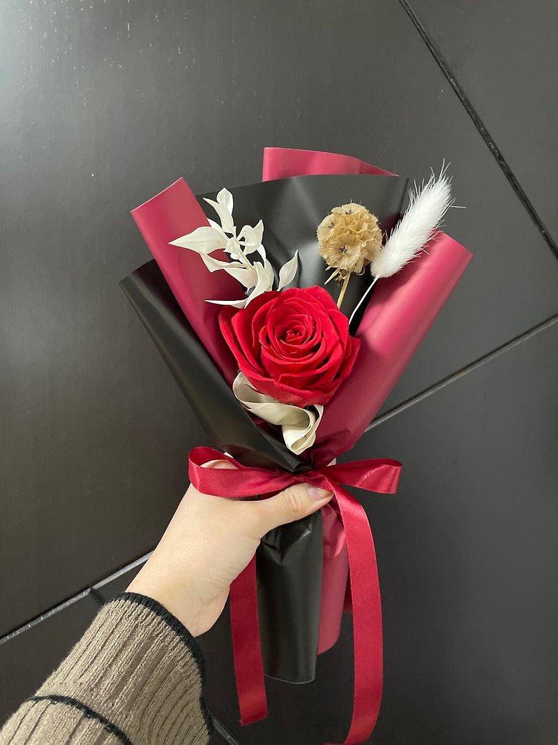 2-day limited offer Valentine's Day bouquet single preserved flower Valentine's Day gift preserved red rose - จัดดอกไม้/ต้นไม้ - พืช/ดอกไม้ สีแดง
