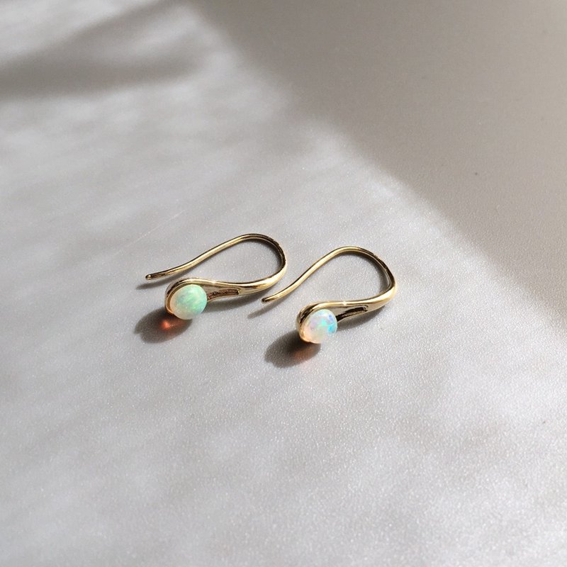 Kyoto Opal Teardrop Earring - ต่างหู - เครื่องเพชรพลอย หลากหลายสี