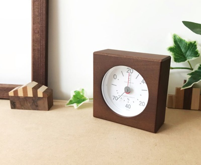 KATOMOKU  thermo-hygrometer 2 brown (km-102BR) wood  made in japan - อื่นๆ - ไม้ สีนำ้ตาล