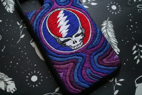 Psychedelic Grateful Dead Bear **Customize Embroidery** - Shop HORIZON MOON  Phone Cases - Pinkoi