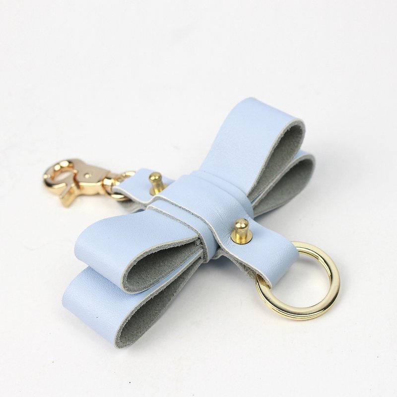 zemoneni 手作 牛皮 超大 蝴蝶結 裝飾結 鑰匙扣 鑰匙圈 淺藍 - 鑰匙圈/鎖匙扣 - 真皮 藍色