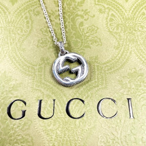 极美品 GUCCI 銀のネックレスです 极美品⭐️GUCCI 銀のネックレスです - メルカリ