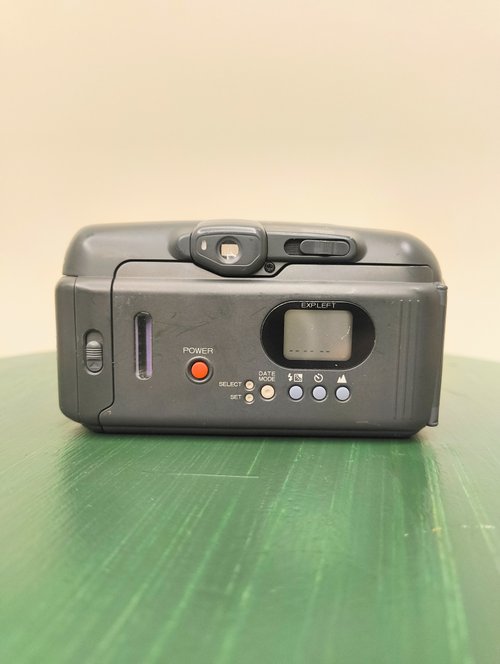135 フィルムカメラ] 60% 新品 FUJI DL-700 ZOOM デジタル一眼