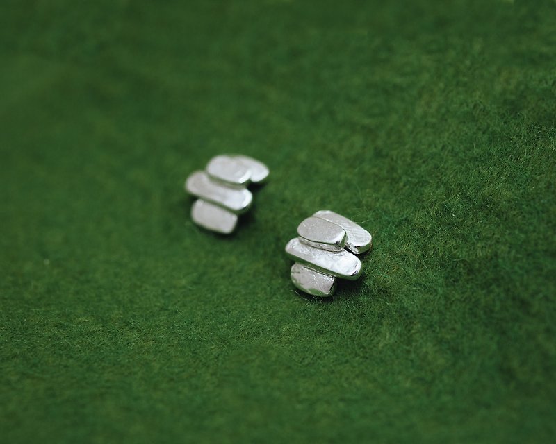 Ciottolo earrings - pebbles small earrings - casual studs - Earrings & Clip-ons - Silver Silver