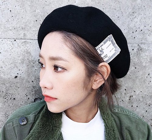 THE H.W. DOG&CO.人気ベレー帽　ウール ブラック CALEE - × THE H.W.DOG&CO. EMBROIDERY WOOL BERET (BLACK) / ザ