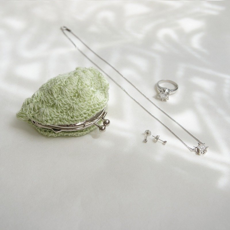 Ba-ba handmade ☆ crochet mini-coinpurse (No. C 934) - กระเป๋าใส่เหรียญ - วัสดุอื่นๆ สีเขียว