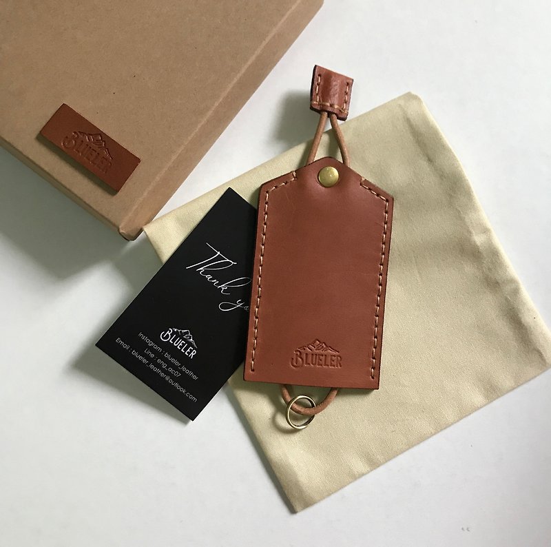 Personalized leather Keychain with name tag - 皮革 - 真皮 咖啡色
