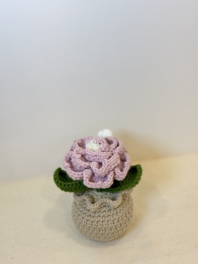 Knitted Camellia Small Potted Plant - Items for Display - Other Materials Pink