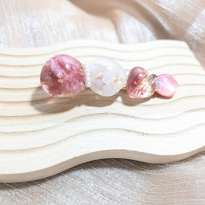 Pink crystal hydrangea hairpin | One-word hairpin | Duckbill hairpin - Hair Accessories - Resin Red