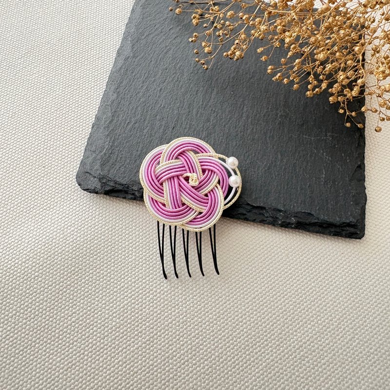 Mizuhiki / Purple / Ume Musubi Hair Comb Mini / Elegant with Pearls - เครื่องประดับผม - ผ้าไหม สีม่วง