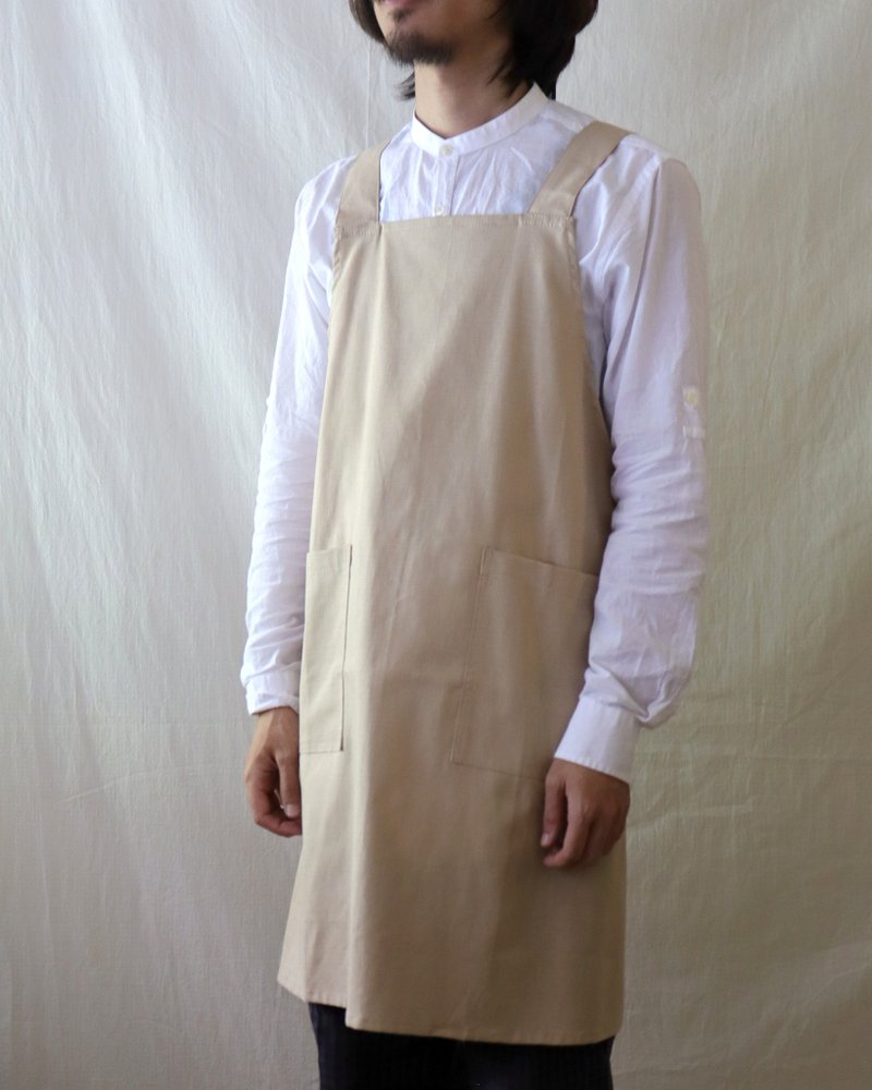 Ayuno basic double pocket apron light Khaki - ผ้ากันเปื้อน - ผ้าฝ้าย/ผ้าลินิน สีกากี